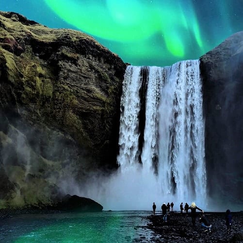 Islândia, Na Senda das Auroras Boreais