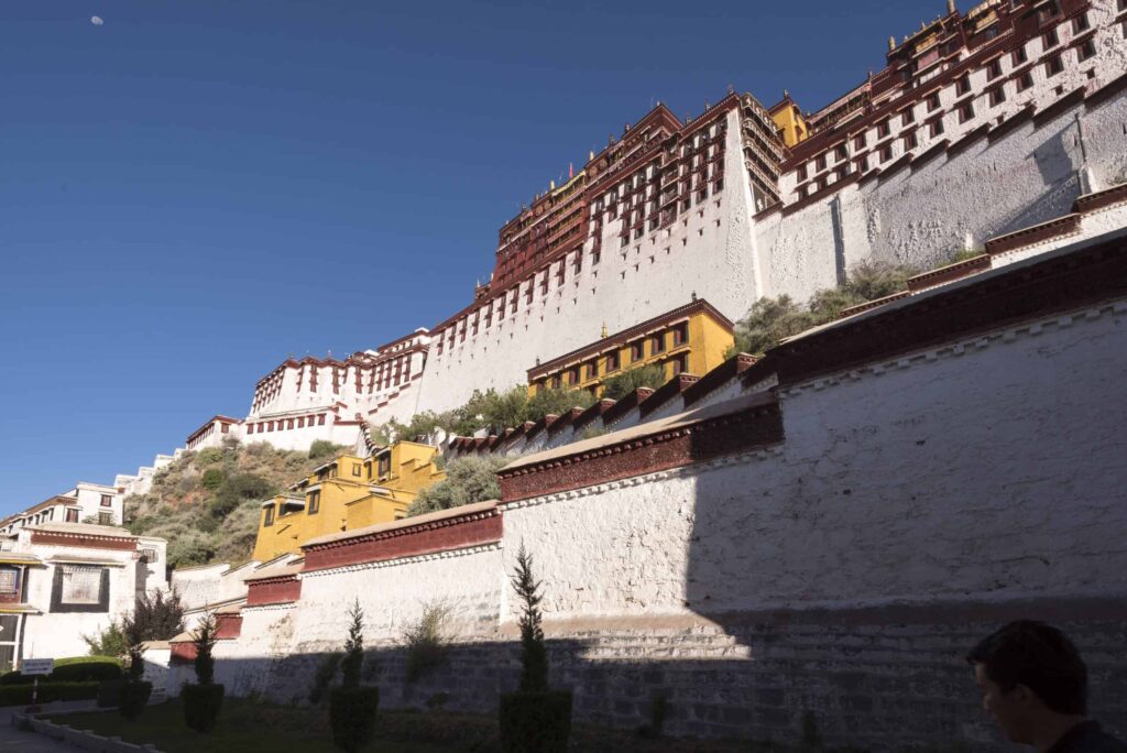 Tibet, Nepal: Através dos Himalaias na Rota de Lhasa, Nuno Saramago